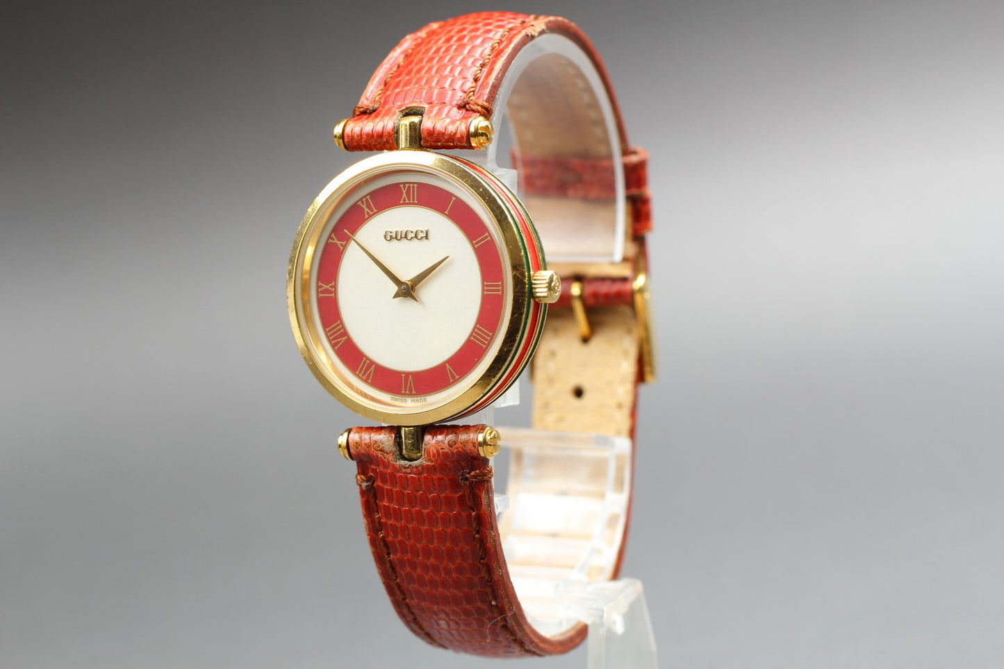 Vintage [Near MINT] GUCCI 2000M Red Dial Sherry Line Quartz 30mm Watch JAPAN