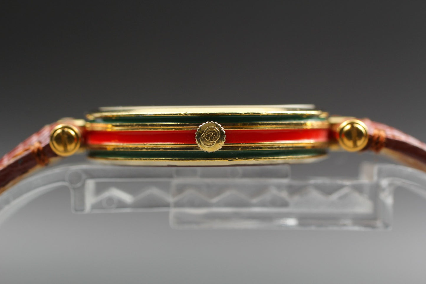 Vintage [Near MINT] GUCCI 2000M Red Dial Sherry Line Quartz 30mm Watch JAPAN