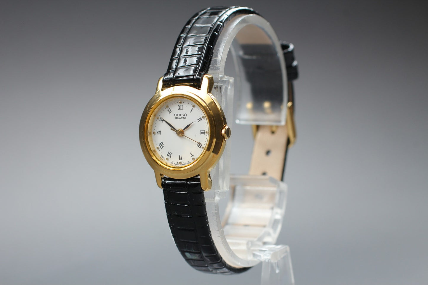 New Battery [Near MINT] SEIKO 4N01-0441 Roman White Gold Quartz Ladies Watch