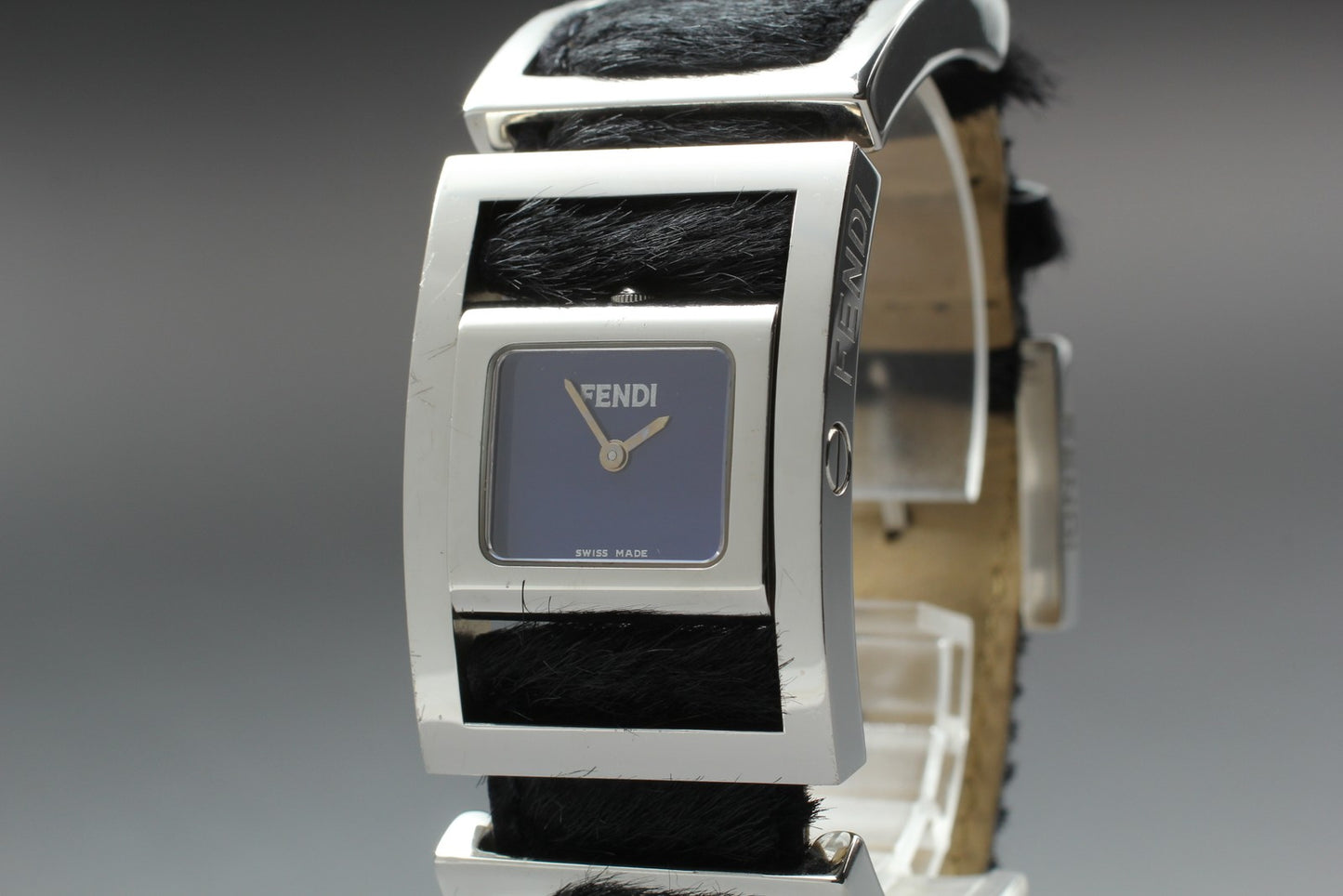 Near MINT w/ Card Fendi Gyro F5000 Purple Black Quartz 19mm Ladies Watch JAPAN