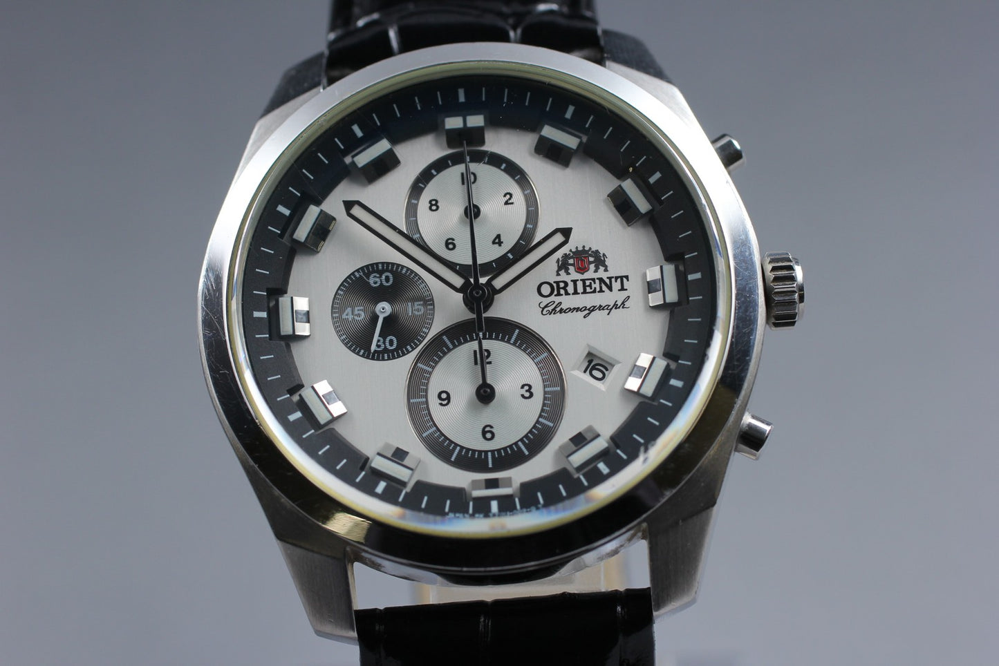 Exc+5 ORIENT Chronograph TT0U-C0-B Black Silver Dial Quartz 43mm Men's Watch