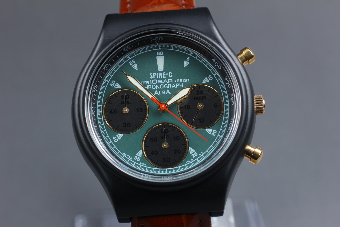 MINT w/ Tag SEIKO Alba Spire-G V654-6030 Chronograph Quartz 37mm Men's Watch\