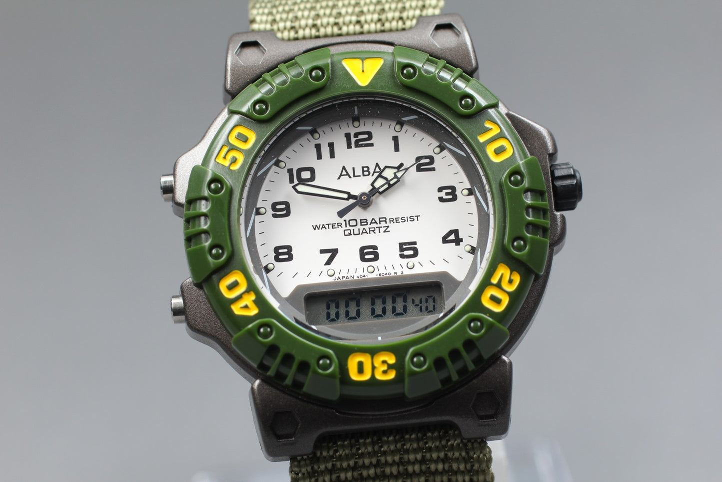 Nos [Top MINT / Paper] SEIKO Alba V041-6020 100m Military Ana Digi Men's Watch