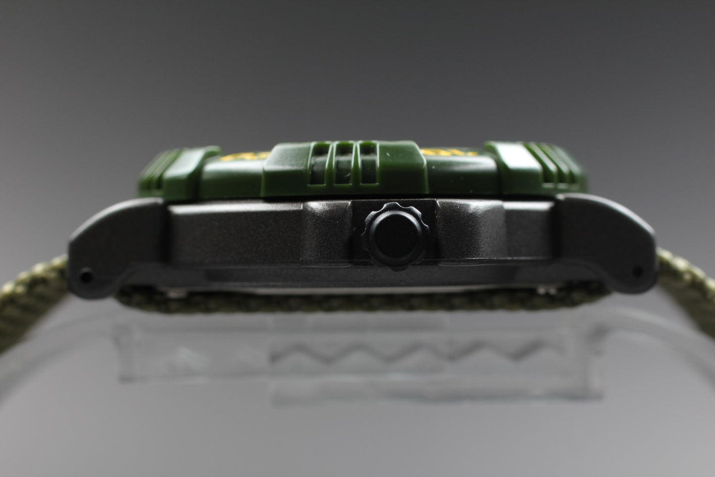 Nos [Top MINT / Paper] SEIKO Alba V041-6020 100m Military Ana Digi Men's Watch