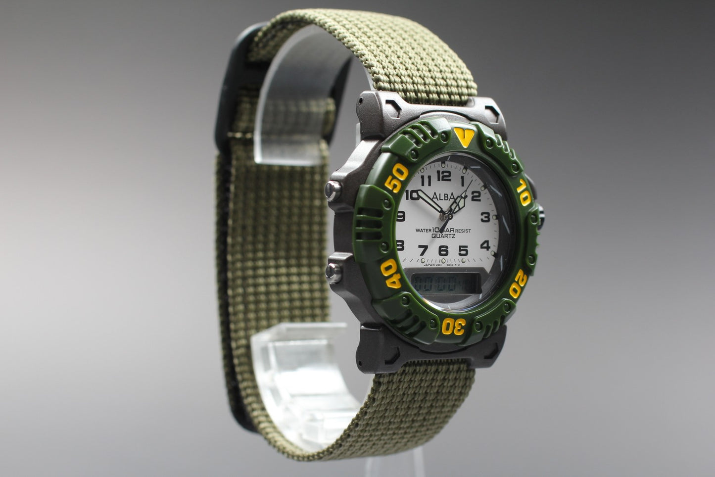 Nos [Top MINT / Paper] SEIKO Alba V041-6020 100m Military Ana Digi Men's Watch