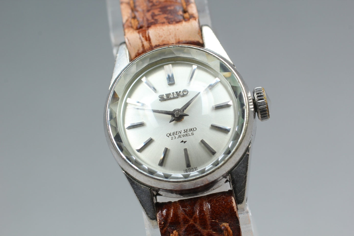Vintage 1968 [Near MINT] QUEEN SEIKO 1020-0010 23J Manual Ladies Watch Japan