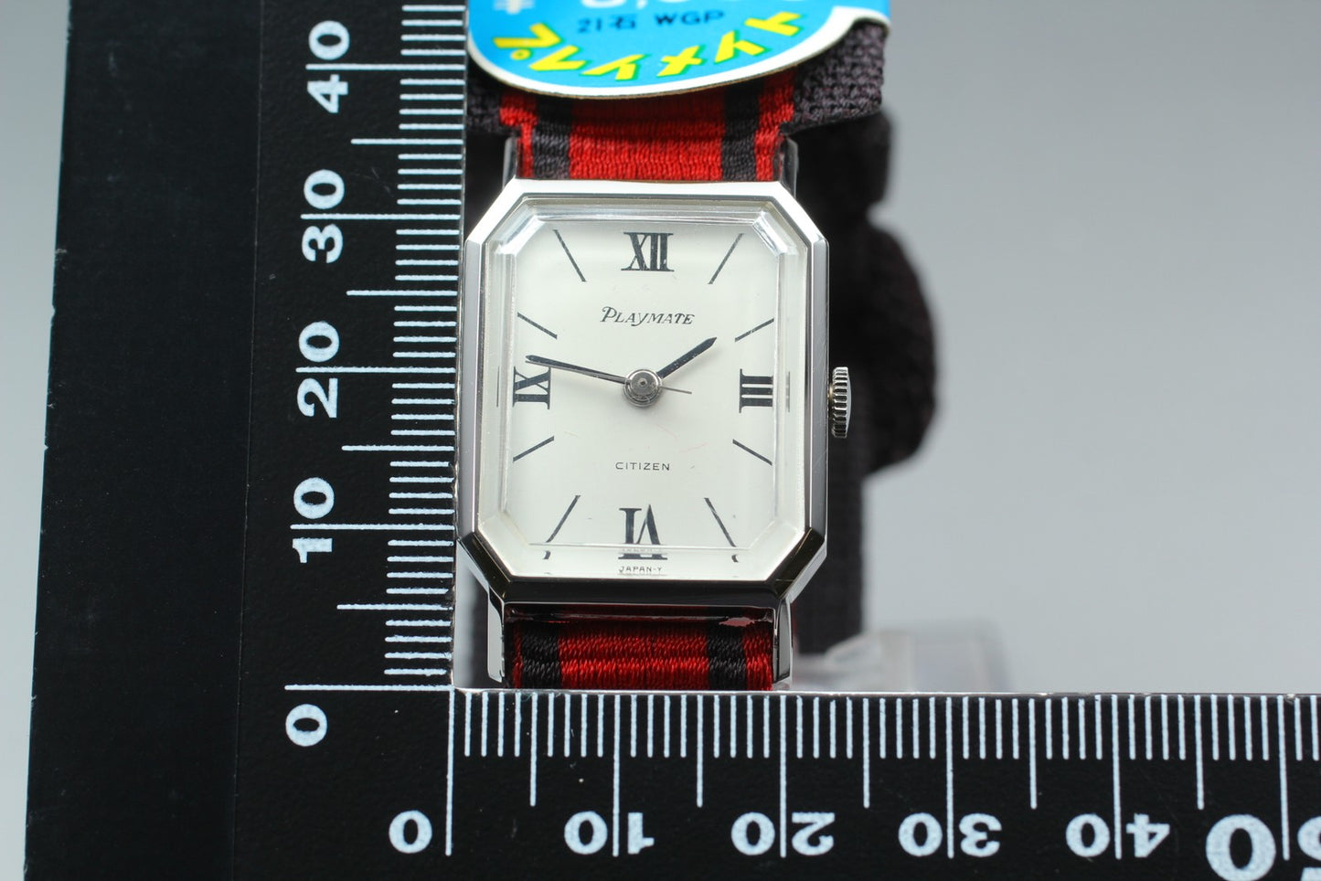 Rare 1976 [NOS] Citizen Playmate 1901-DM Roman Square Manual Ladies Watch JAPAN