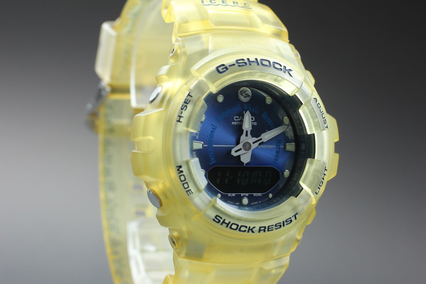 Rare [Near MINT] Casio G-Shock G-100K Dolphin Whale Conference Collectible Watch
