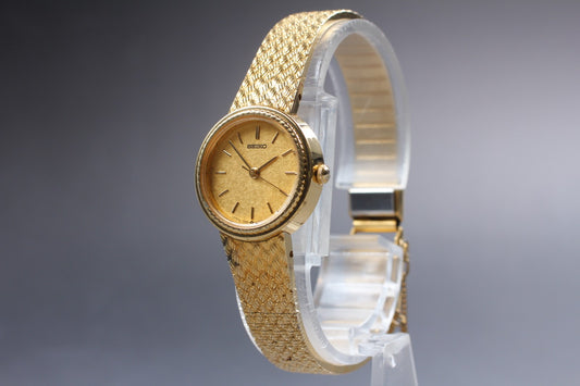 Vintage 1985 [Near MINT] SEIKO Bracelet 7321-0420 Gold Quartz Ladies Watch JAPAN