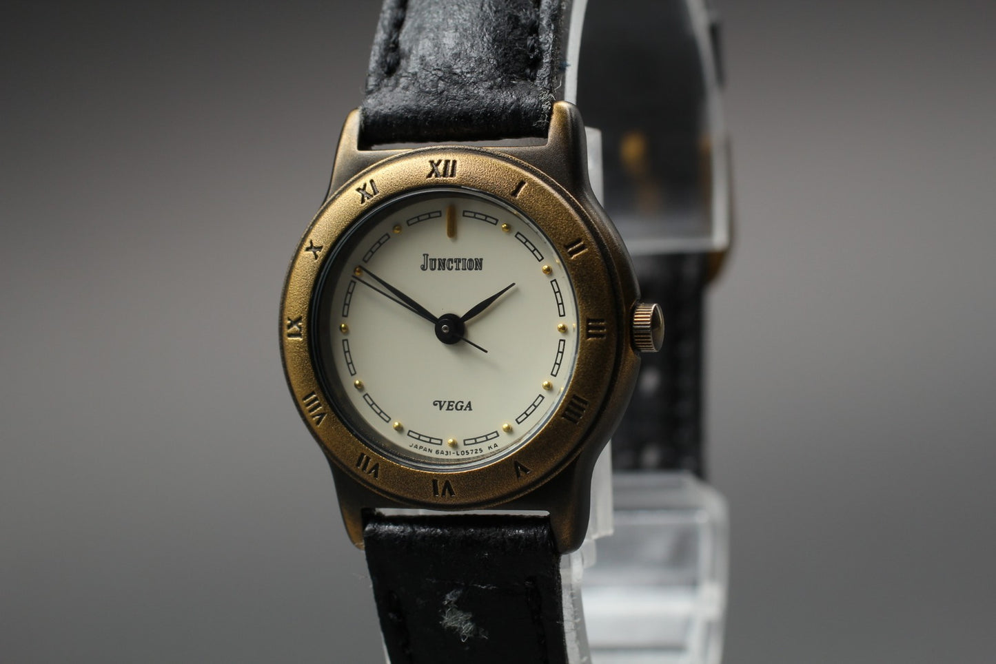 Near MINT Tag Citizen Junction Vega 6A31-L01374 Roman Gold Quartz Ladies Watch