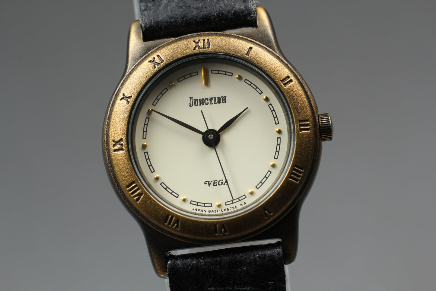 Near MINT Tag Citizen Junction Vega 6A31-L01374 Roman Gold Quartz Ladies Watch
