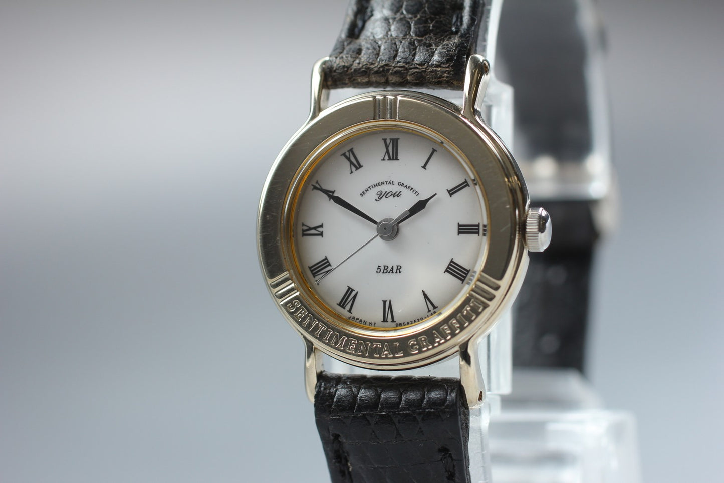 Near MINT w/ Tag Orient You D852F3-00 White Roman Gold Quartz 23mm Ladies Watch