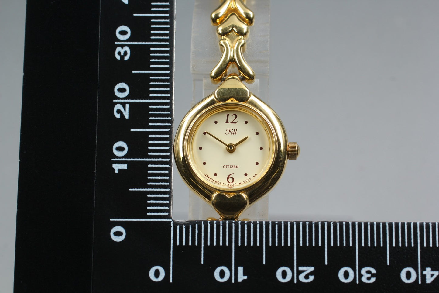NOS [Near MINT / Tag] Citizen Fill 3220-S36424 Gold Bracelet Quartz Ladies Watch