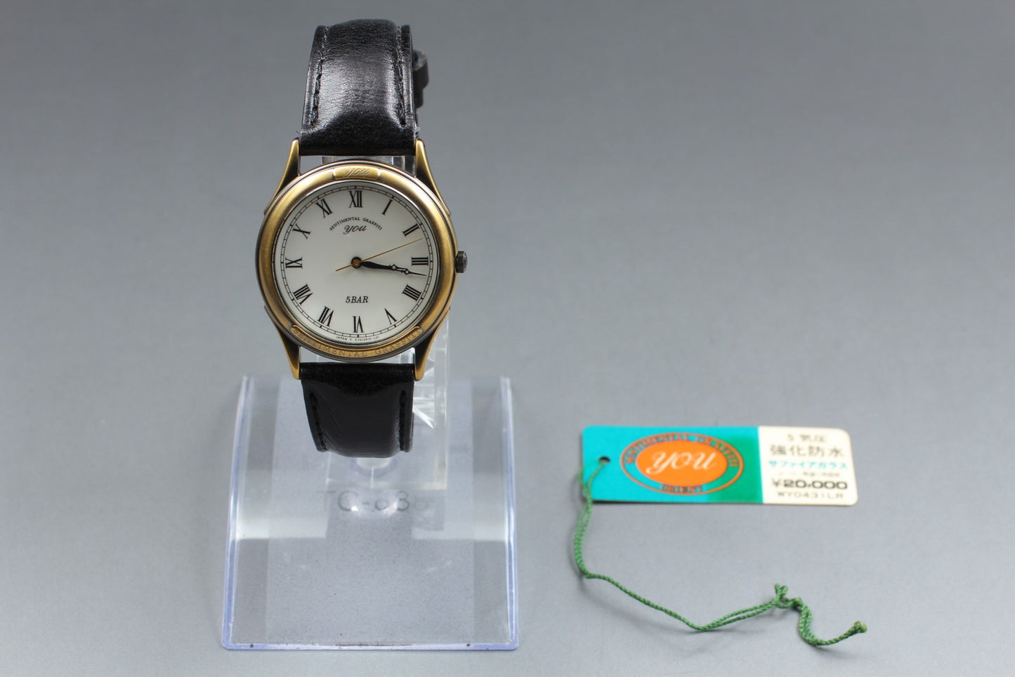 Near MINT w/ Tag Orient You C75291-50 Roman White Gold Quartz 32mm Men's Watch