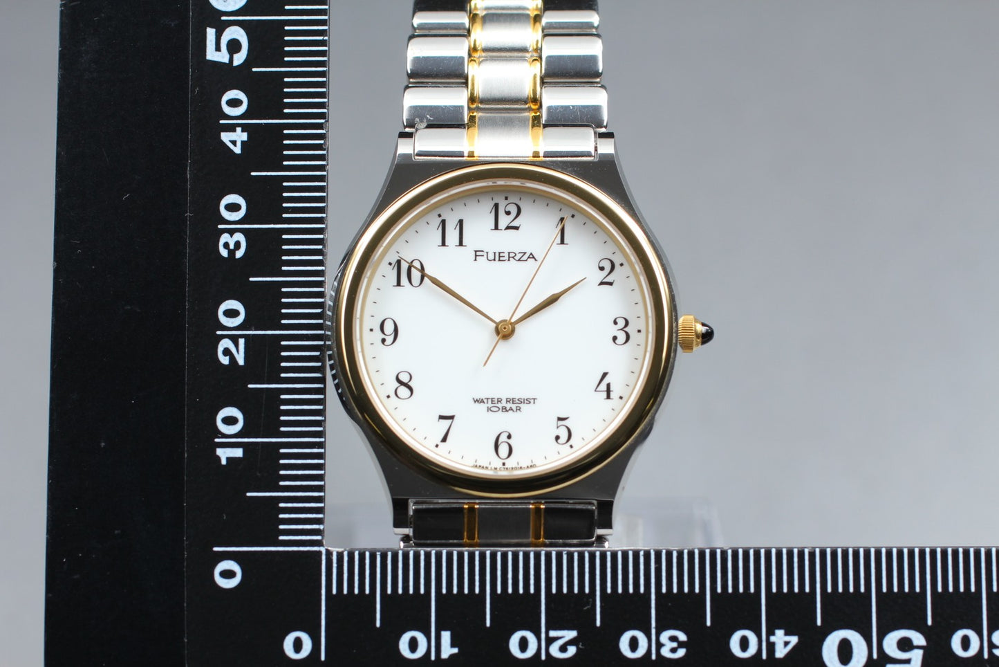 MINT w/ Tag Orient Fuerza C752G1-60 White Arabic Quartz 33mm Men's Watch JAPAN