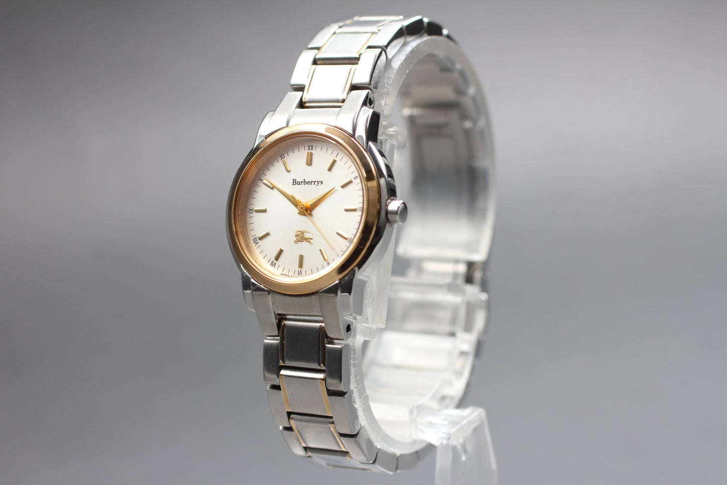 Near MINT Burberrys 5430-H13006 Gold Two-tone Quartz 24mm Ladies Watch JAPAN