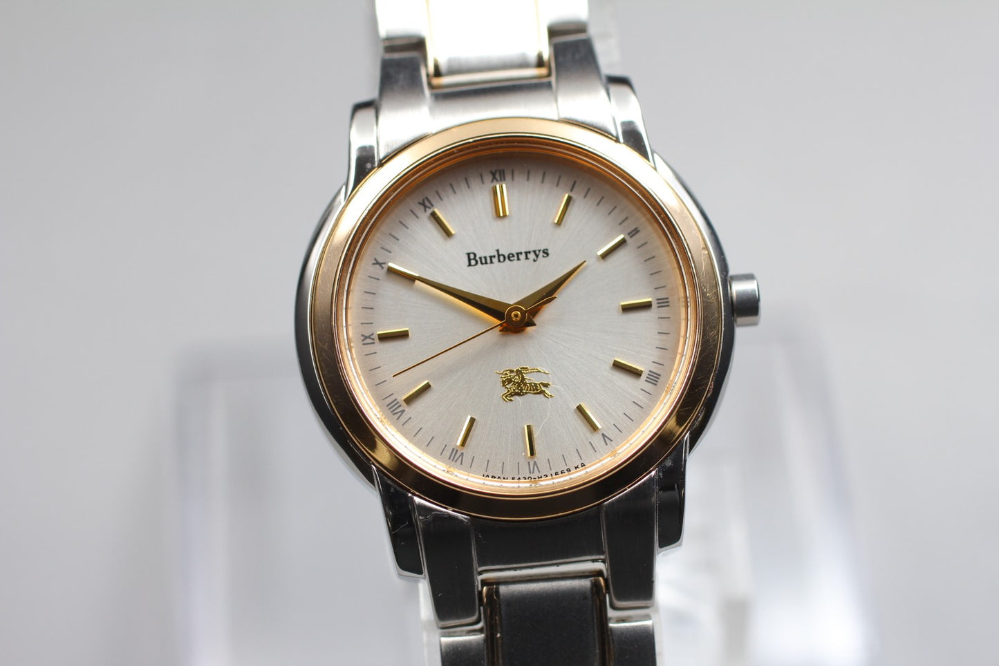 Near MINT Burberrys 5430-H13006 Gold Two-tone Quartz 24mm Ladies Watch JAPAN