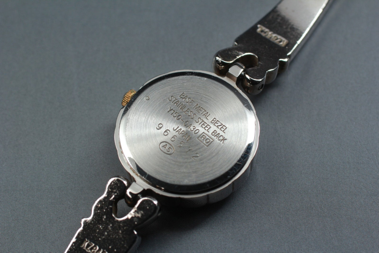 1999 Near MINT Seiko Alba Y150-0A30 White Two-tone Bracelet Quartz Ladies Watch