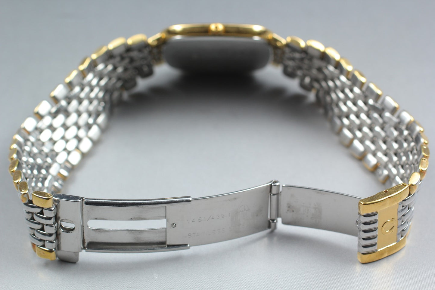 1989 Near MINT OMEGA De Ville 395.0877.2 Cal.1378 Square Quartz 30mm Men's Watch