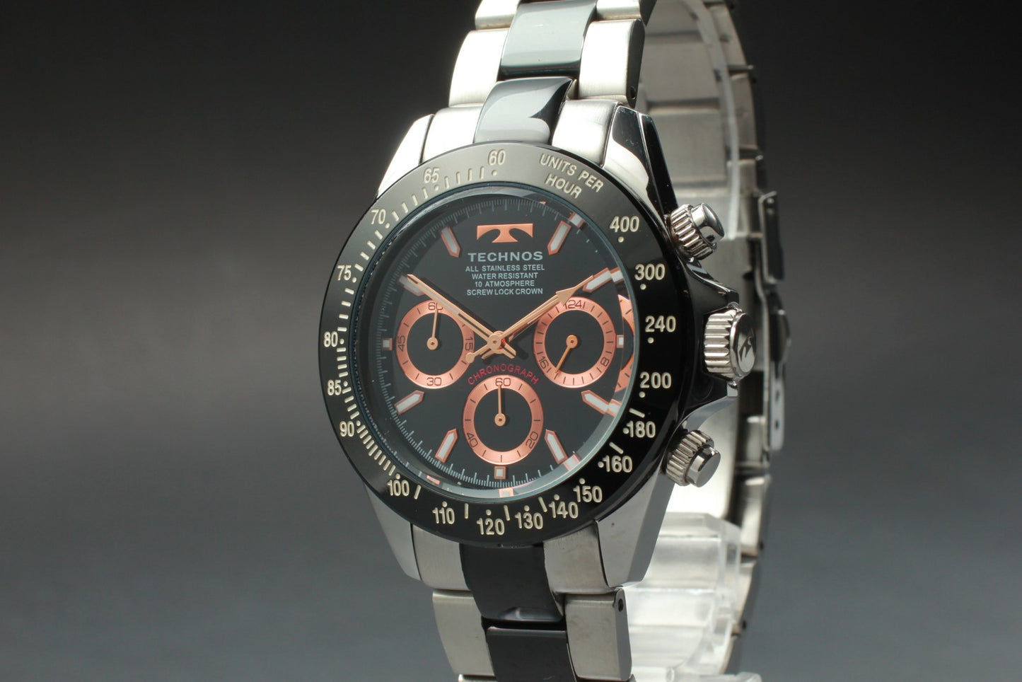 Near MINT Technos T4685 Black Dial Chronograph Bracelet Quartz 42mm Men's Watch