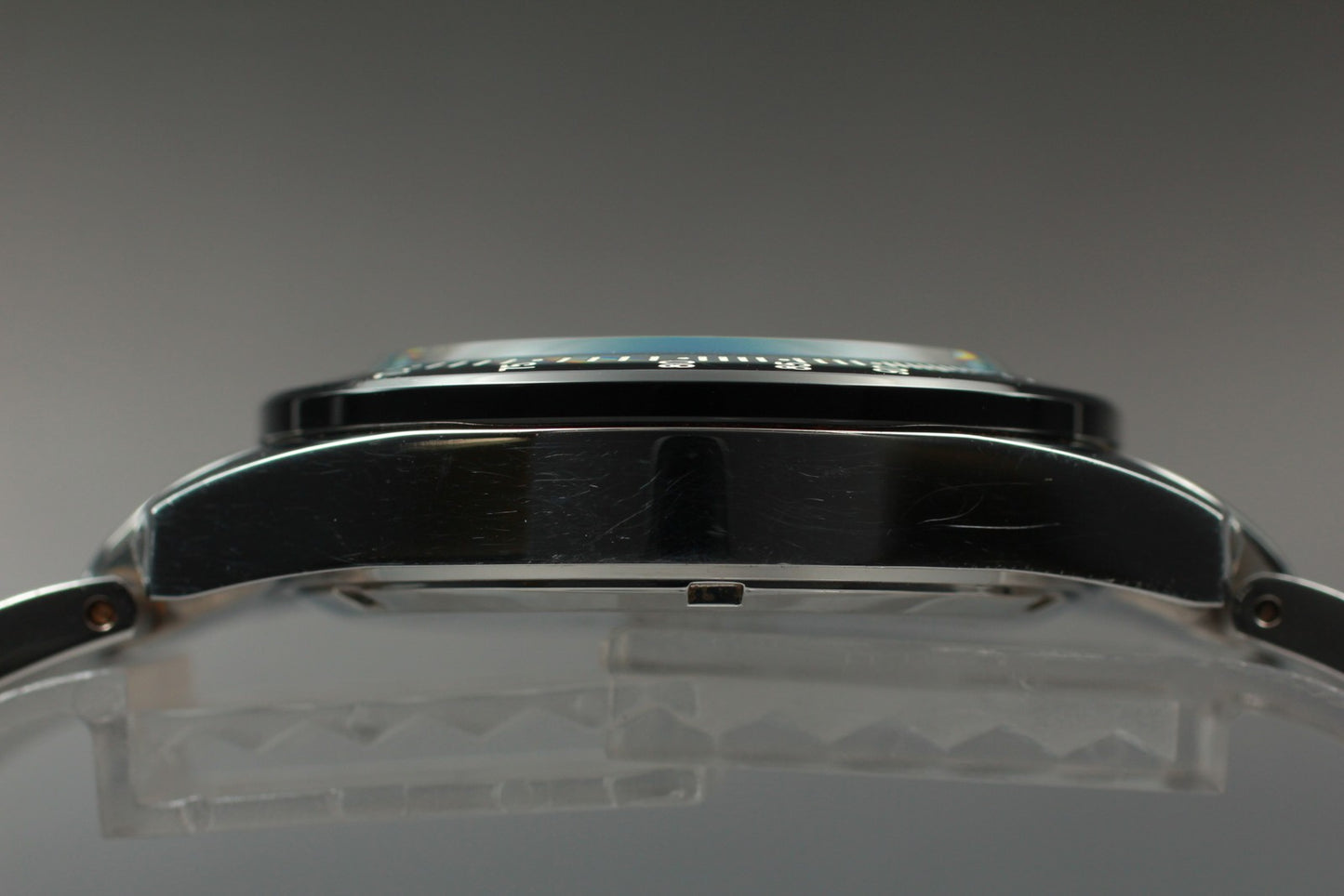 Near MINT Technos T4685 Black Dial Chronograph Bracelet Quartz 42mm Men's Watch