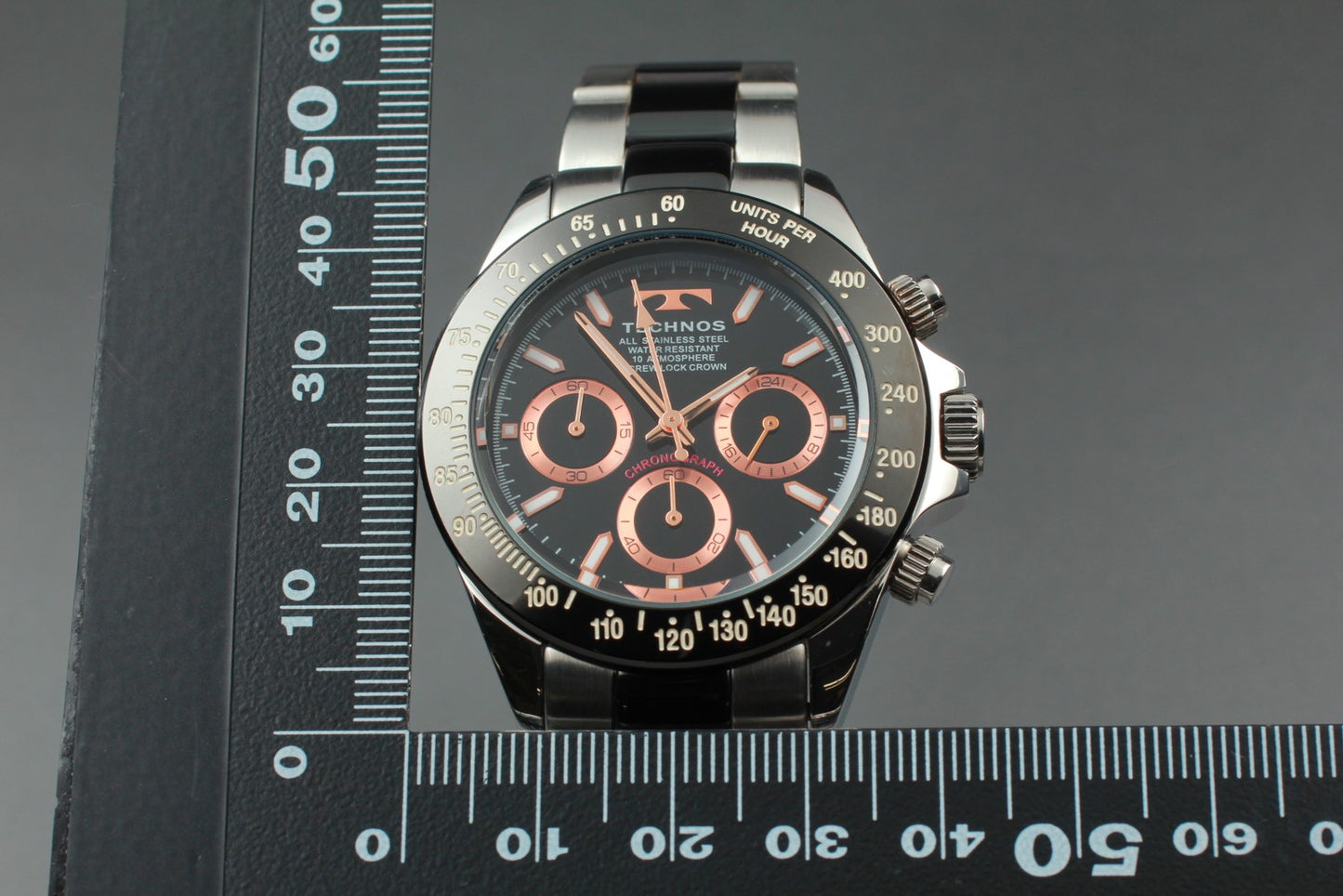 Near MINT Technos T4685 Black Dial Chronograph Bracelet Quartz 42mm Men's Watch