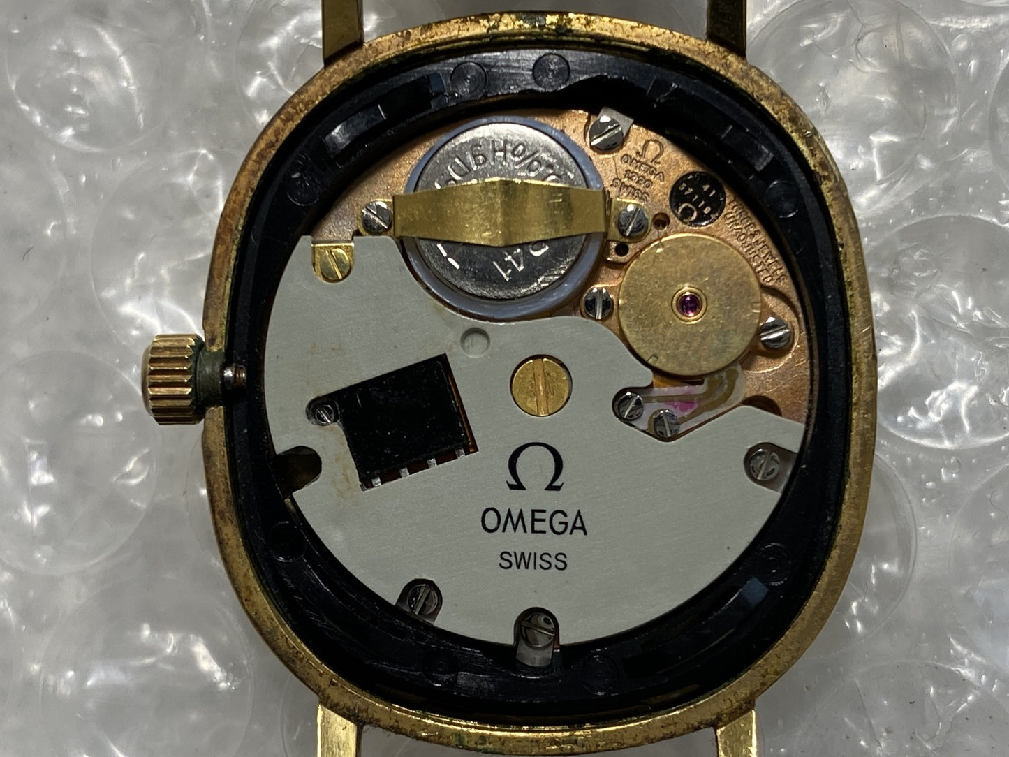 Vintage 1978 Near MINT OMEGA De Ville 191.0046 Cal.1330 Gold Quartz Men's Watch