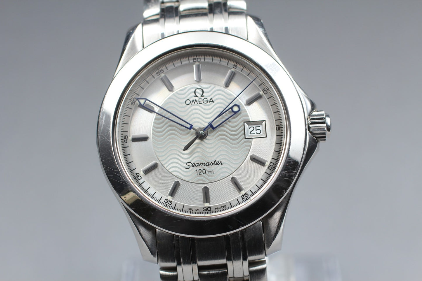 Near MINT OMEGA Seamaster 120m 196.1501 Cal.1438 Silver Quartz 36mm Men's Watch