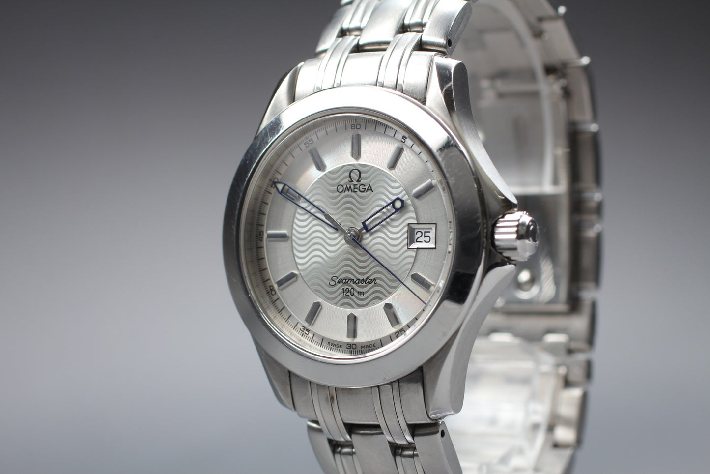 Near MINT OMEGA Seamaster 120m 196.1501 Cal.1438 Silver Quartz 36mm Men's Watch