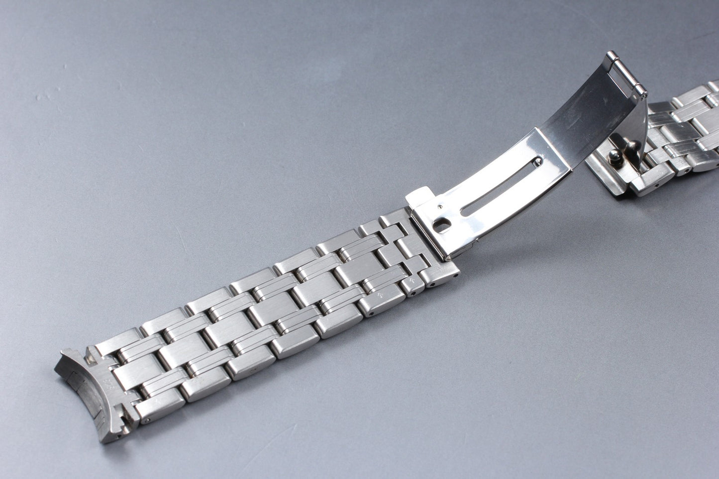 Near MINT Omega Seamaster 1501/823 Men's 18mm Vintage Watch Band Bracelet JAPAN