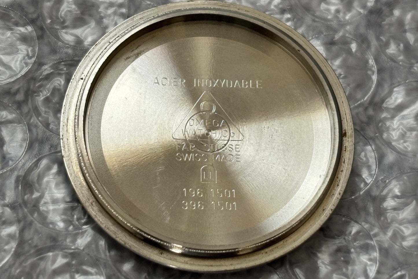 Near MINT OMEGA Seamaster 120m 196.1501 Cal.1438 Silver Quartz 36mm Men's Watch