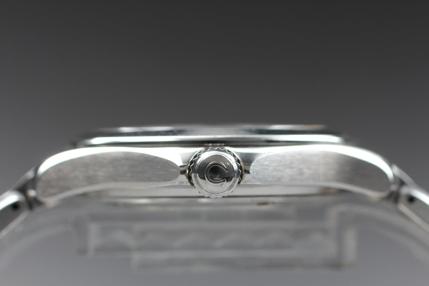 Near MINT OMEGA Seamaster 120m 196.1501 Cal.1438 Silver Quartz 36mm Men's Watch