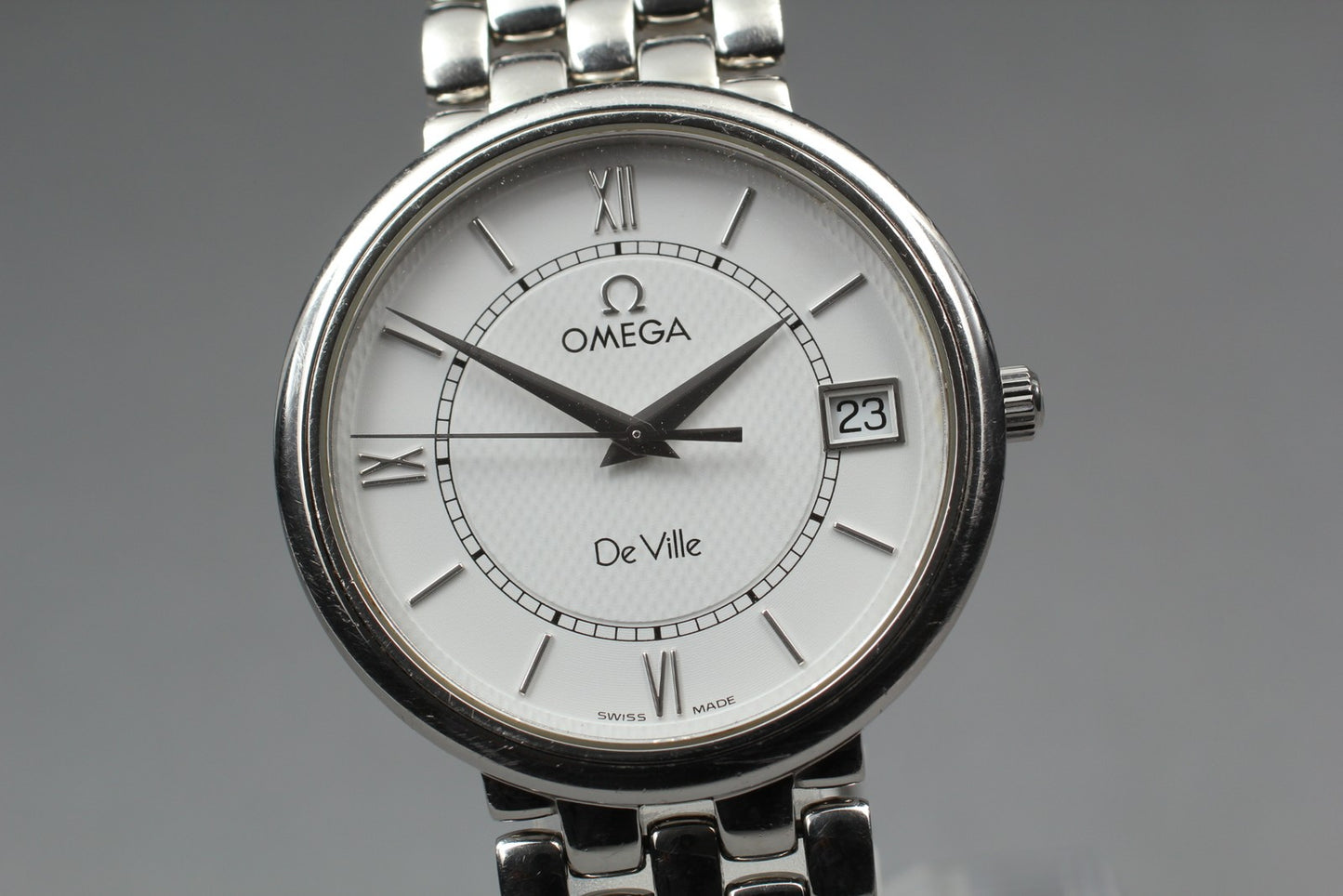Near MINT OMEGA De Ville Prestige 396.2532 Cal.1532 Date Quartz 33mm Men's Watch