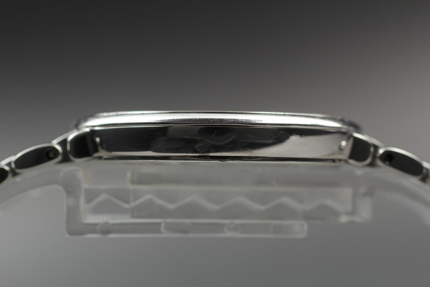 Near MINT OMEGA De Ville Prestige 396.2532 Cal.1532 Date Quartz 33mm Men's Watch