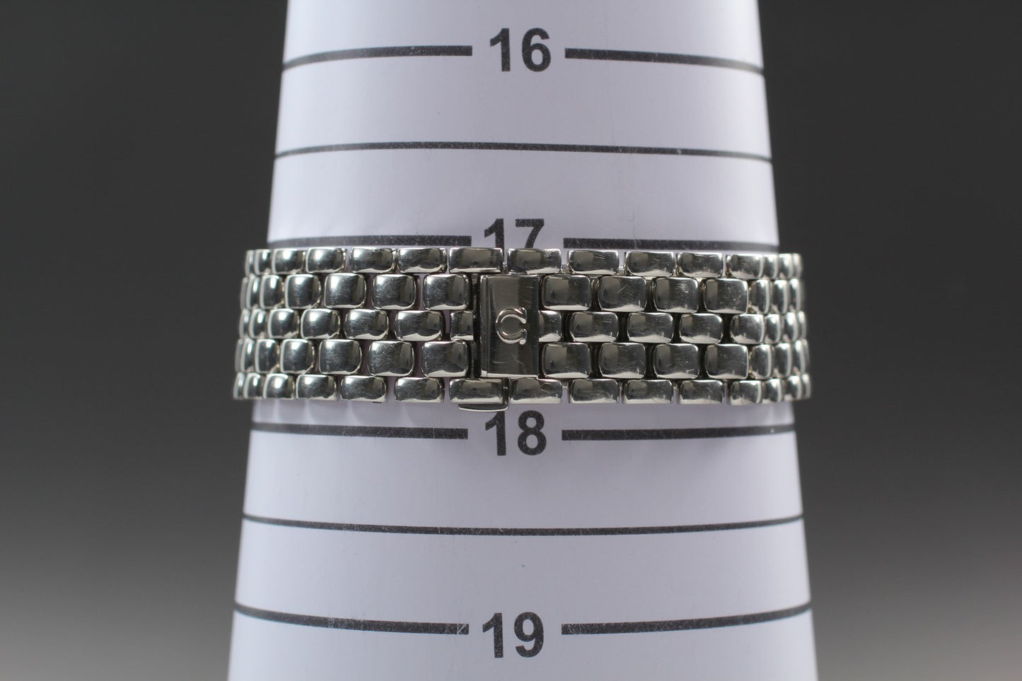 Near MINT OMEGA De Ville Prestige 396.2532 Cal.1532 Date Quartz 33mm Men's Watch