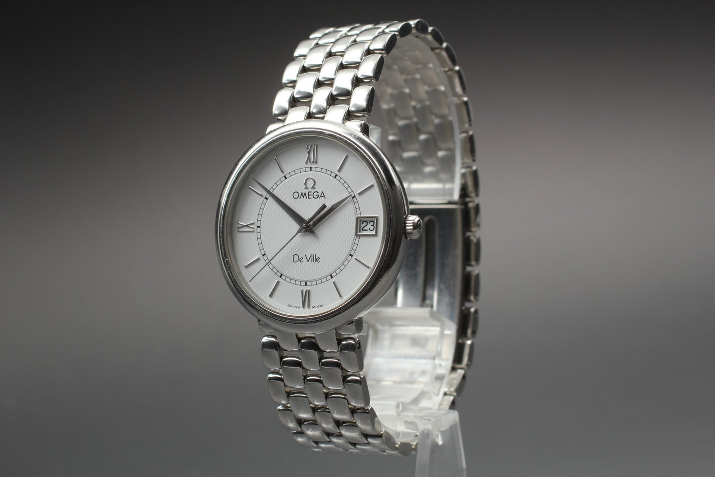 Near MINT OMEGA De Ville Prestige 396.2532 Cal.1532 Date Quartz 33mm Men's Watch