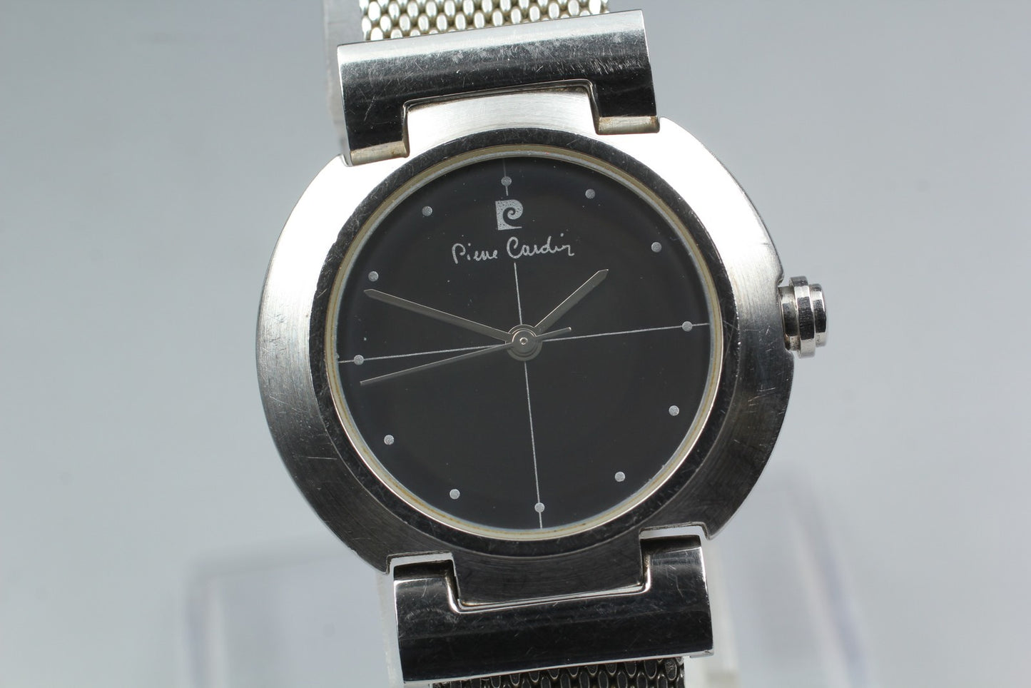 Near MINT Pierre Cardin 43312 Black Cross Dial Silver Quartz 29mm Ladies Watch