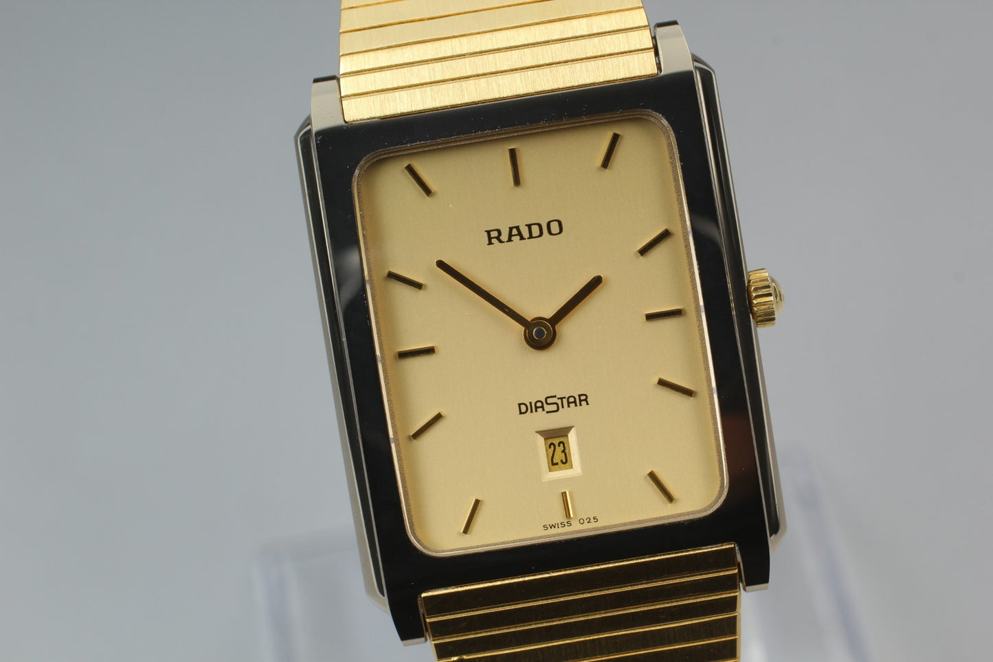 Original Bracelet MINT / Paper RADO DiaStar 160.0394.3 Gold Quartz Unisex Watch