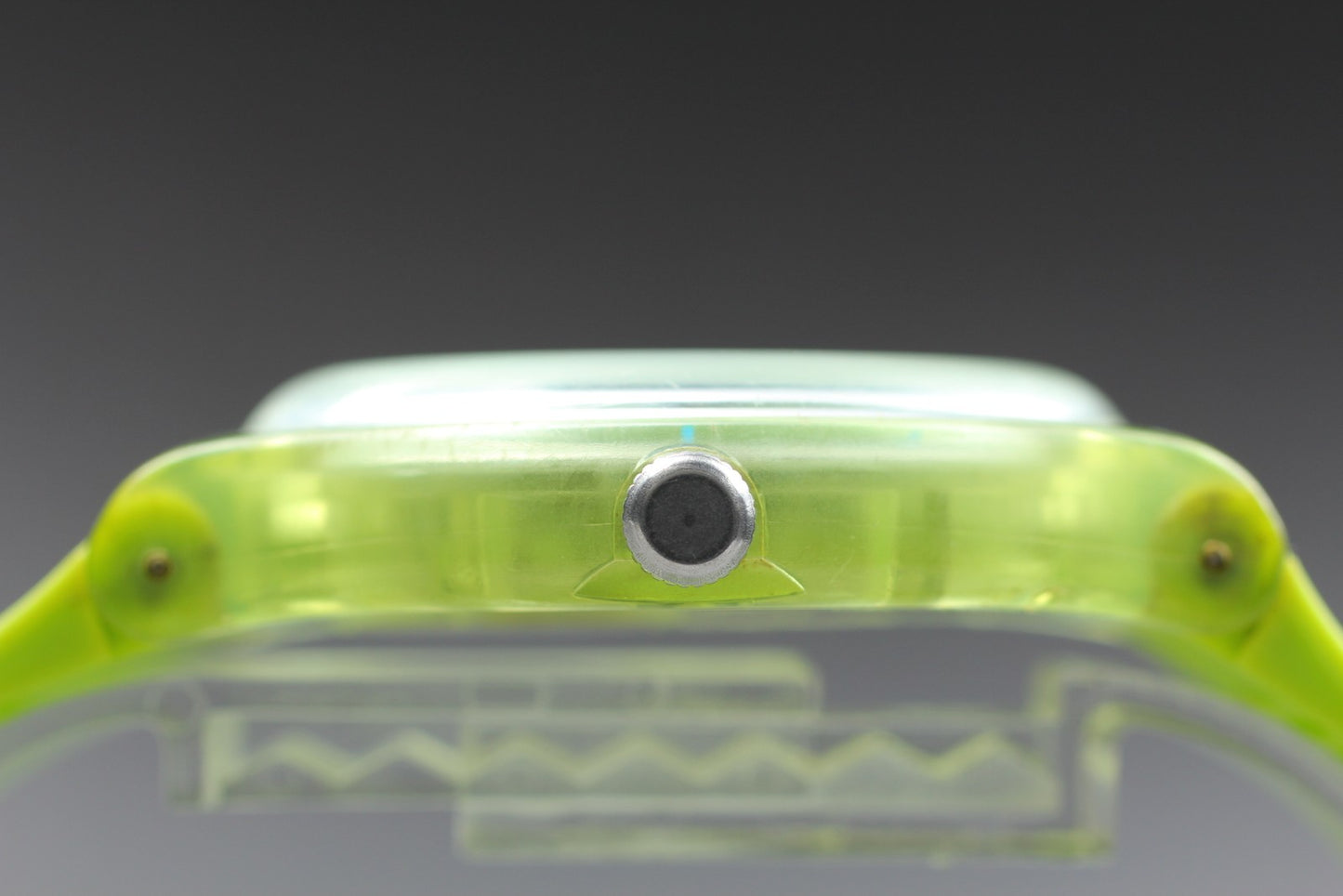 Exc+5 Swatch Lime Rebel SUOG702 Day Date Silicone Quartz 41mm Men's Watch JAPAN