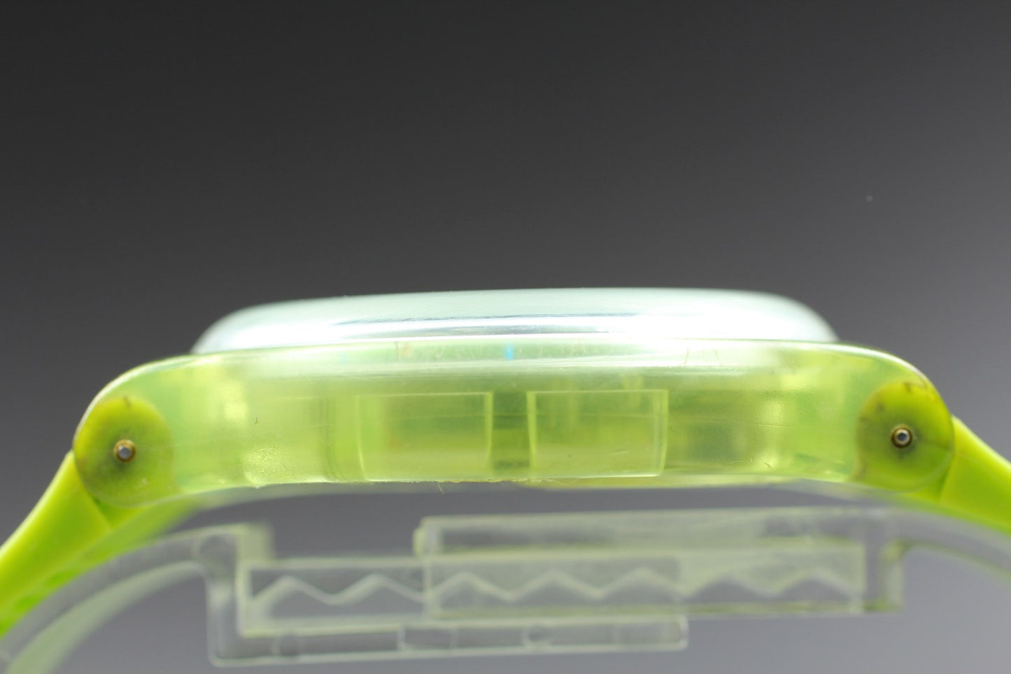 Exc+5 Swatch Lime Rebel SUOG702 Day Date Silicone Quartz 41mm Men's Watch JAPAN