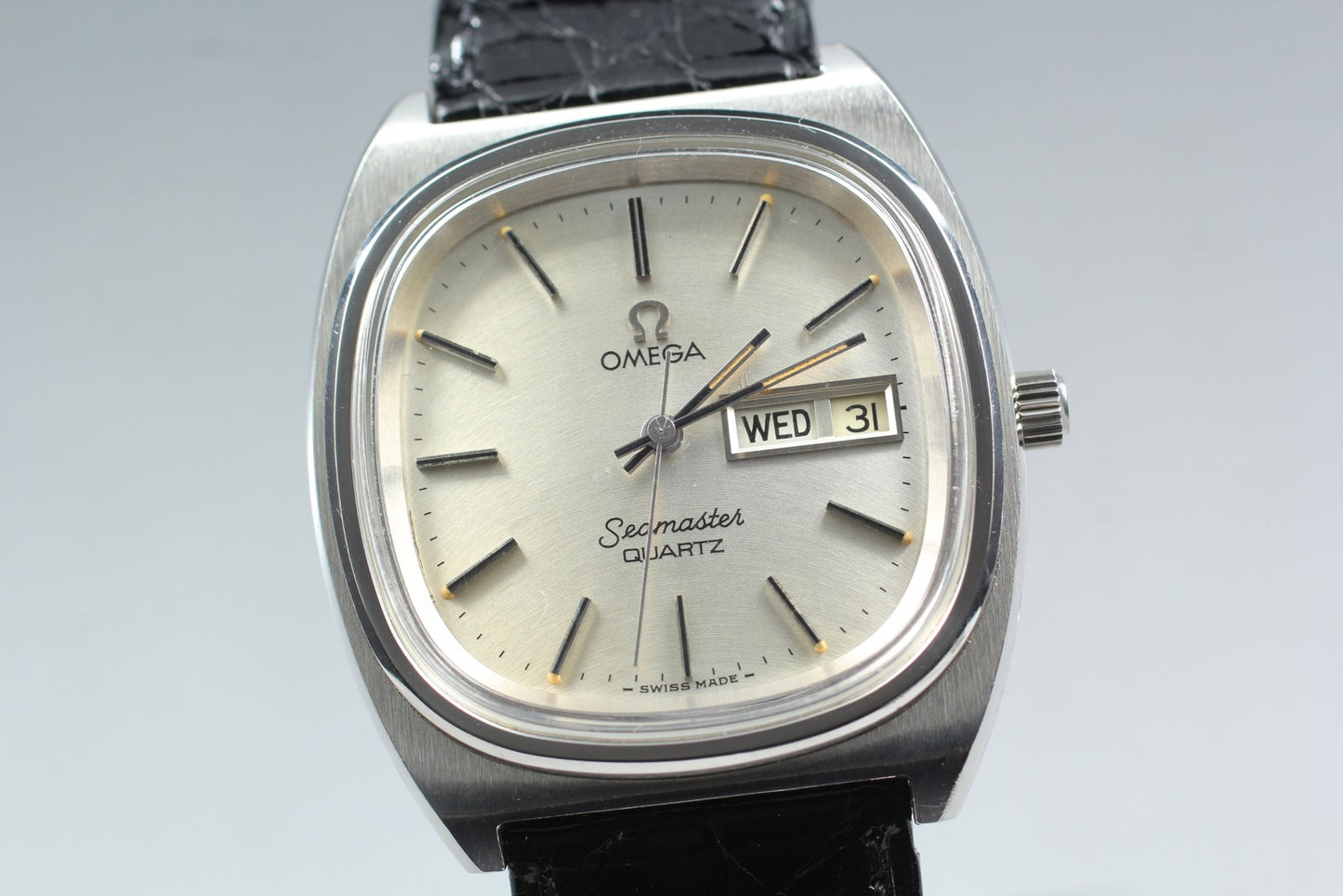 Vintage 1977 Near MINT OMEGA Seamaster 196.0032 Cal.1345 Quartz 35mm Men's Watch