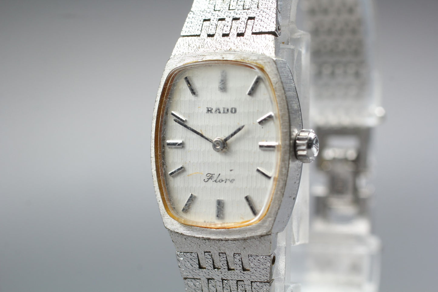 Vintage 1970s Exc+4 RADO Flare 601 Silver Textured Bracelet Manual Ladies Watch