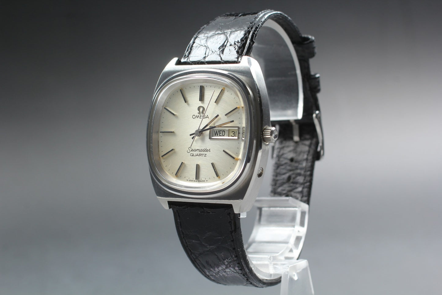 Vintage 1977 Near MINT OMEGA Seamaster 196.0032 Cal.1345 Quartz 35mm Men's Watch