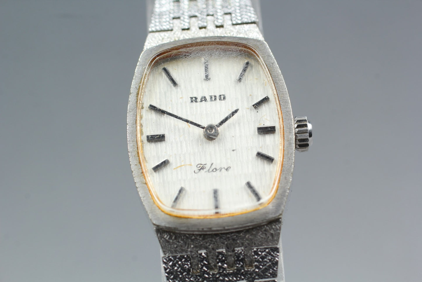 Vintage 1970s Exc+4 RADO Flare 601 Silver Textured Bracelet Manual Ladies Watch
