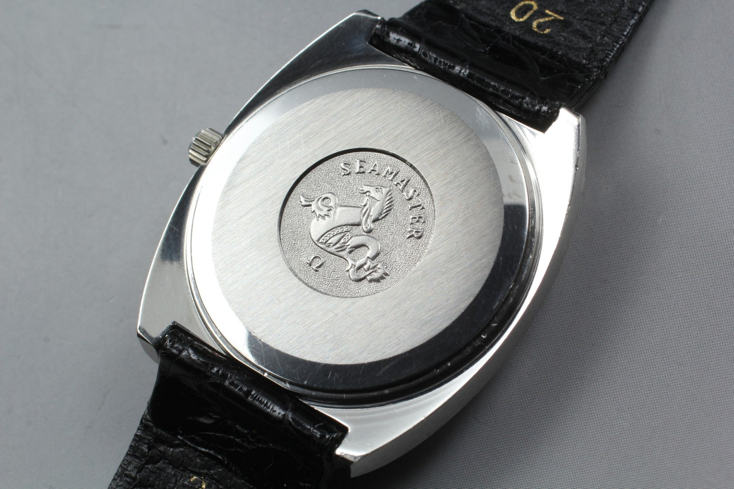 Vintage 1977 Near MINT OMEGA Seamaster 196.0032 Cal.1345 Quartz 35mm Men's Watch