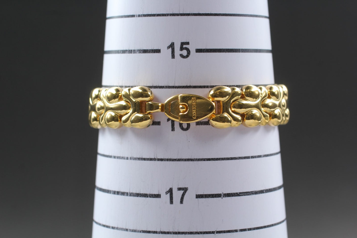 Vintage 1992 [Near MINT] Seiko 4N00-0950 Gold Bracelet Quartz 19mm Ladies Watch