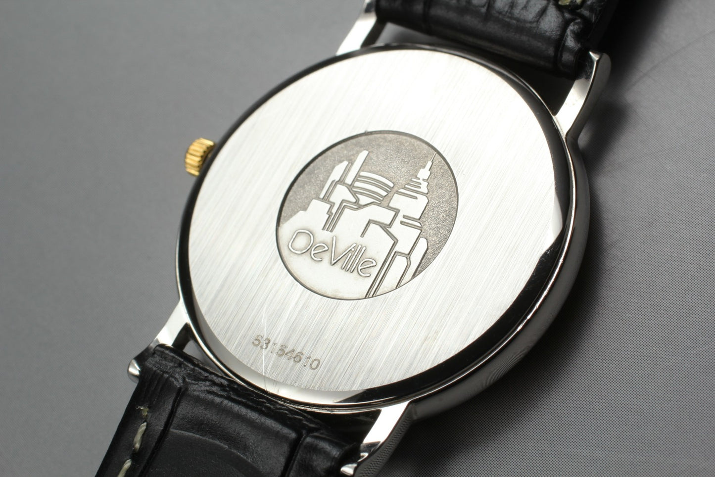 N MINT OMEGA De Ville 196.2379 Cal.1379 18K Solid Gold Quartz 32mm Men's Watch