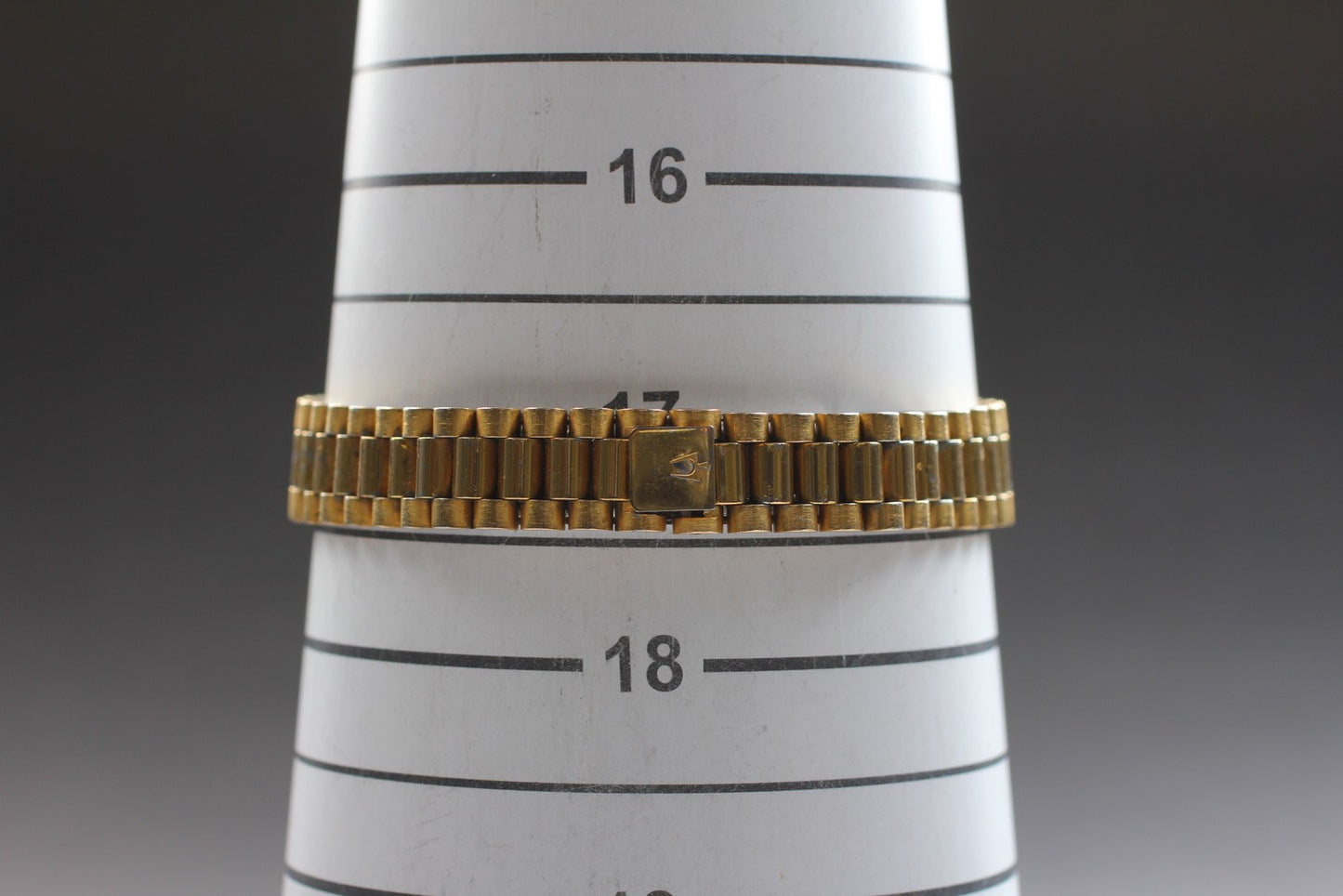 New Battery [Exc+5] Vintage Bulova 9063-5020 Gold 25mm Quartz Ladies Watch