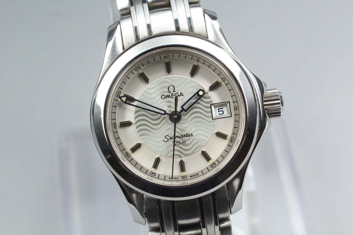 Near MINT OMEGA Seamaster 120m 596.1502 Cal.1424 Quartz 28mm Ladies Watch JAPAN