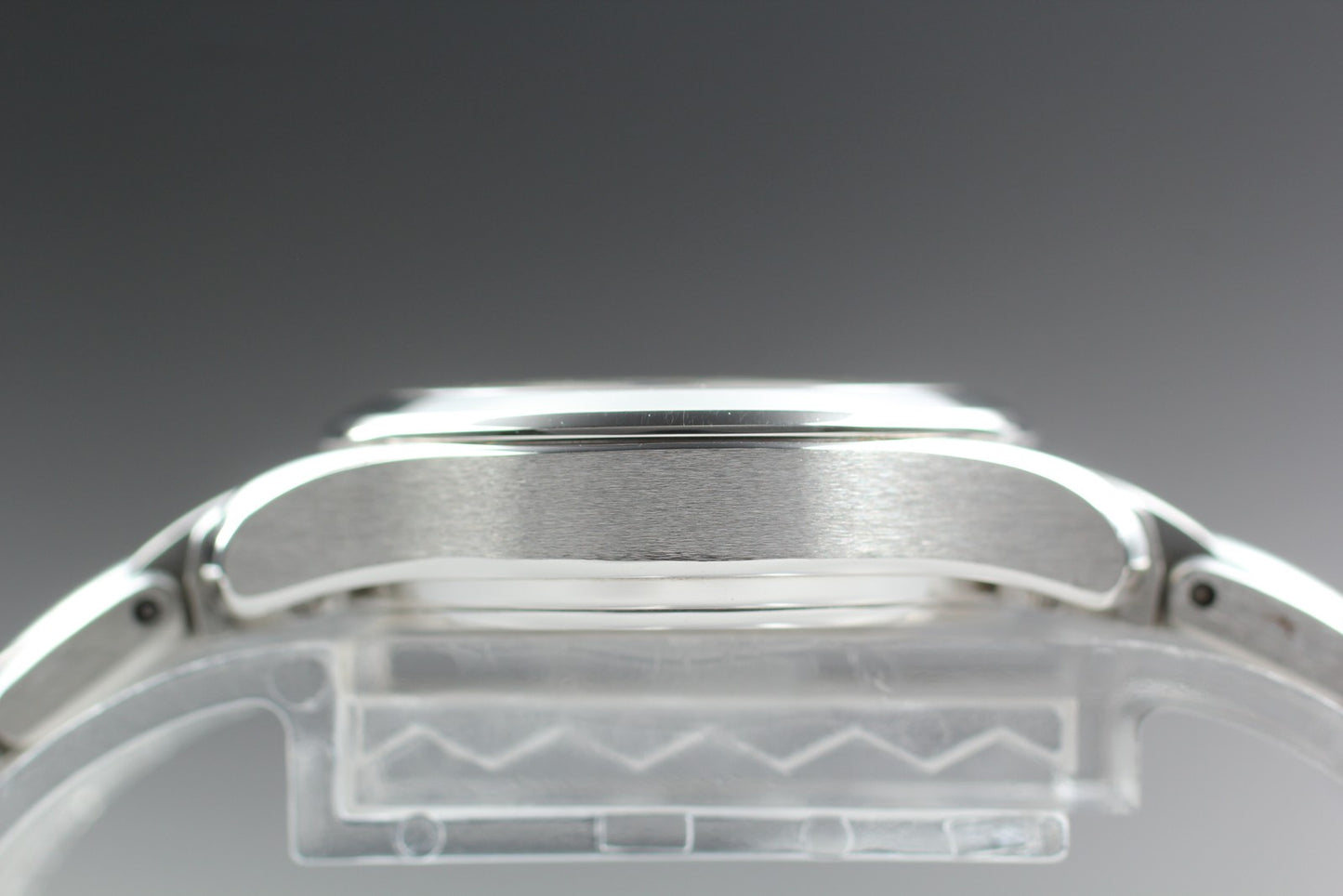 Near MINT OMEGA Seamaster 120m 596.1502 Cal.1424 Quartz 28mm Ladies Watch JAPAN